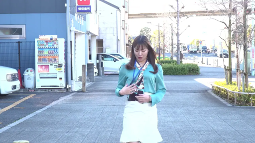 OL装 · 中景 · 自然 · 街道 · 行走 · 工牌 · 走路