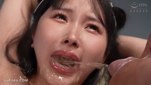 室內 · 嘴角流液 · 裸體 · 眼泪 · 眼角泪水 · 口内射精