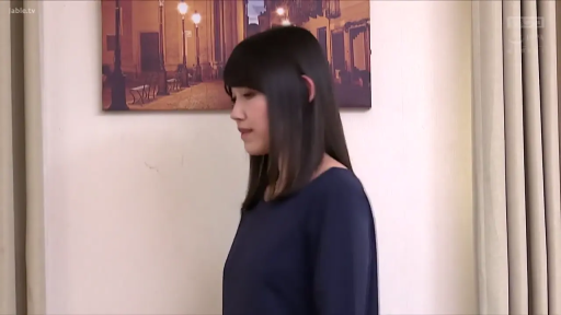 室内 · 深蓝色长袖