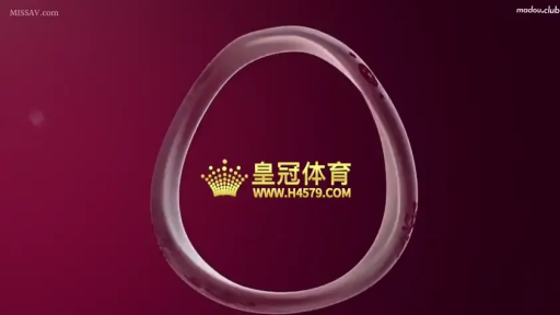 环状物体特写 · 博彩网站广告 · 皇冠体育logo
