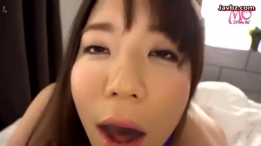 卧室 · 高潮中 · 面部特写 · 裸体