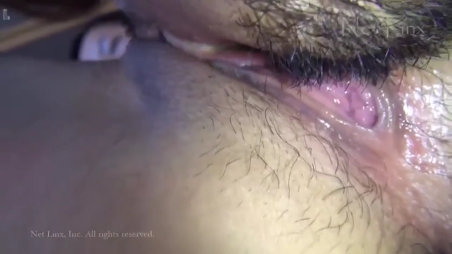 室内 · 全裸 · 躺姿 · 阴部特写 · 展示阴部 · 有阴毛