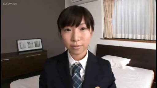 卧室 · 站立 · 平静 · 半身 · 制服 · 注视 · 亚洲女性