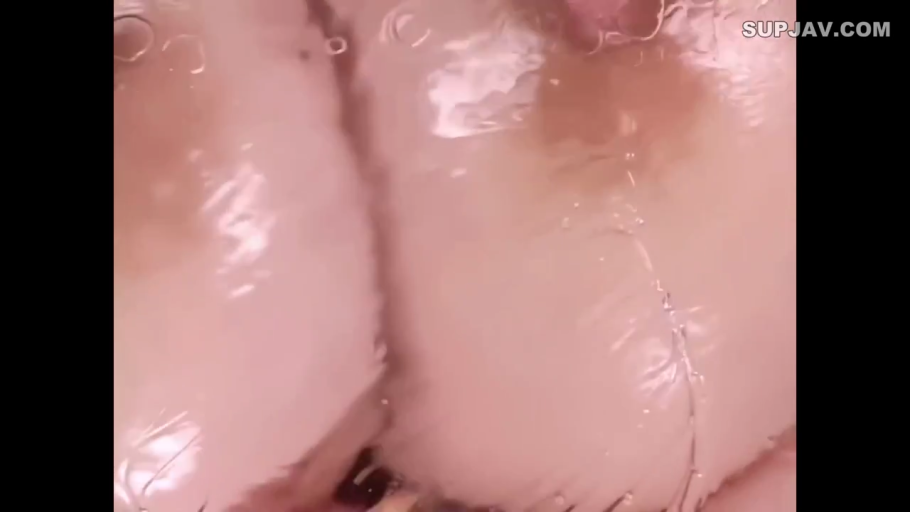 浴室 · 活塞运动 · 裸体 · 水珠 · 汗水皮肤