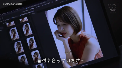 室内 · 若有所思 · 电脑 · 红色无袖上衣 · 照片中女性脸部 · Adobe Bridge 软件界面
