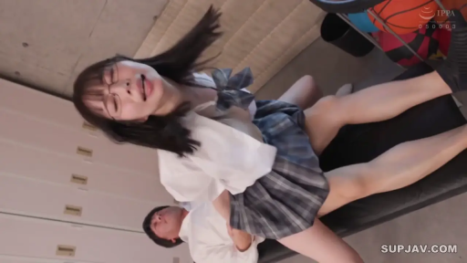 骑乘位 · 愉悦 · 性行为 · 更衣室 · 储物柜 · 女子校生制服