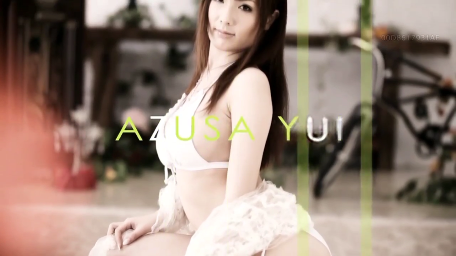 妩媚 · 半身特写 · 摄影棚 · 白色比基尼 · 蕾丝披肩