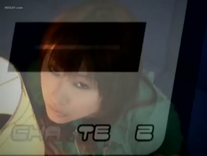 室内 · 脸部特写 · 凝视 · 绿色上衣 · 画面覆盖文字遮挡
