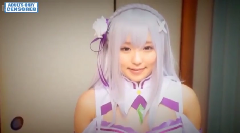 室内 · 温柔 · 面部特写 · 假发 · 画质一般 · 白色紫色交织的动漫戏服