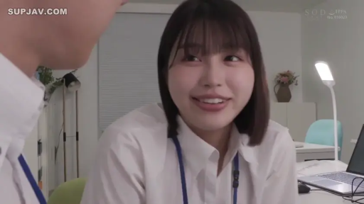 办公室 · 温柔 · 职场装 · 工牌挂绳 · 女性面部特写