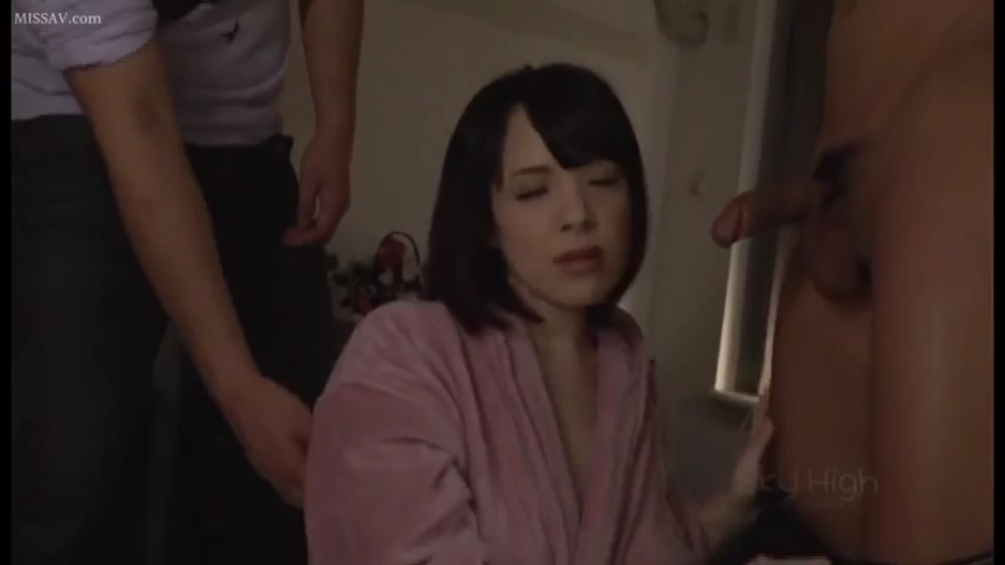 卧室 · 享受 · 男性生殖器 · 粉色睡袍 · 多人运动