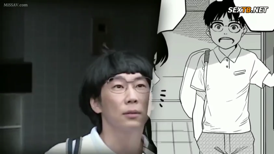 室内 · 眼镜 · 白色POLO衫 · 画中画 · 吃惊 · 真人面部特写