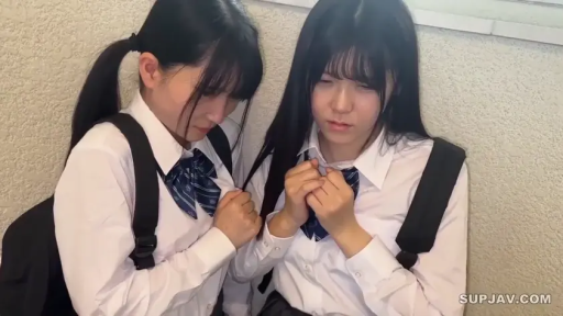 半身 · 走廊 · 靠墙 · JK制服