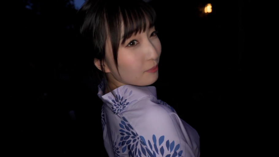顔部のクローズアップ · 勾引 · 夜晚 · 暗光环境 · 淡紫色花纹浴衣