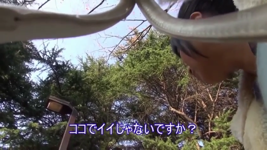 户外 · 侧脸 · 冬装