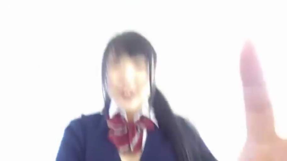 室内 · 模糊表情 · 头部特写 · 日式校服 · 光线明亮