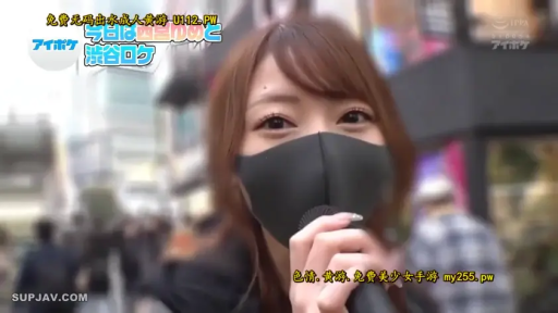 脸部特写 · 便装 · 户外街道 · 正面拍摄