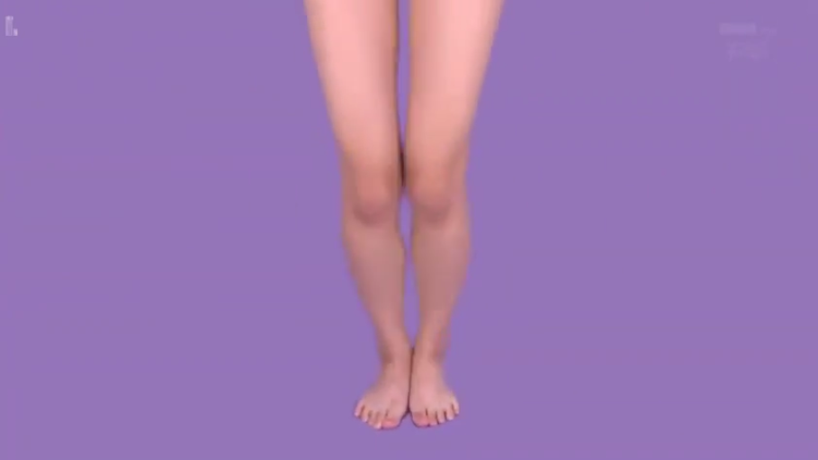 裸体 · 摄影棚 · 赤足特写