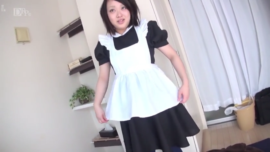 站立 · 展示 · 微笑 · 女仆装 · 房间 · 亚洲人