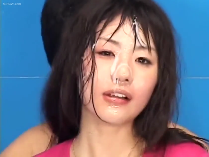 室内 · 头发上的精液 · 粉色上衣 · 目光空洞 · 大量精液痕迹 · 脸射