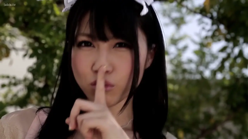 面部特写 · 女仆装 · 户外