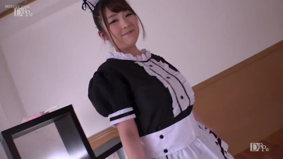室内 · 上半身特写 · 诱惑 · 女仆头饰 · 黑白女仆装