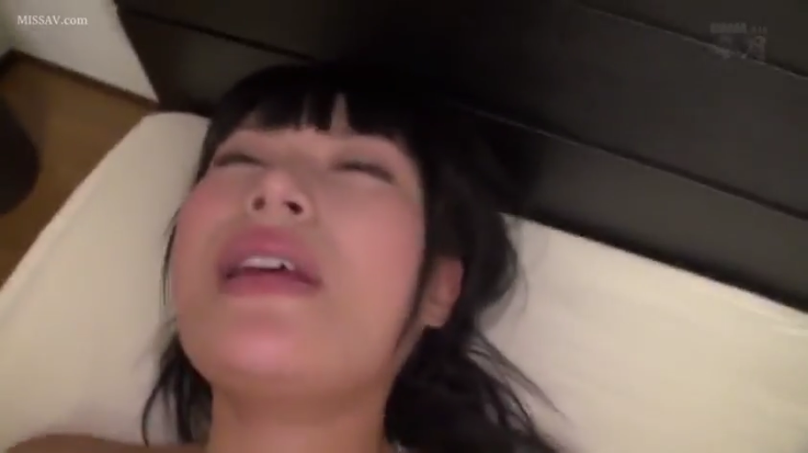 脸部特写 · 全裸 · 卧室 · 性行为 · 陶醉 · 躺姿 · JAV