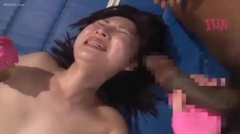 室内 · 全裸 · 销魂 · 马赛克 · 性行为 · 仰卧 · 面部特写