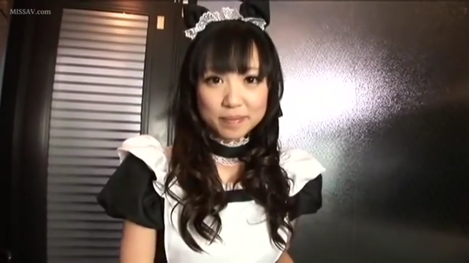 室内 · 上半身特写 · 注视 · 女仆装 · 猫耳头饰