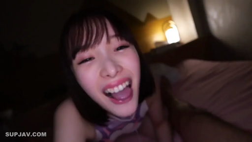 床 · 口部特写 · 挑逗 · 性爱前戏 · 无袖吊带上衣