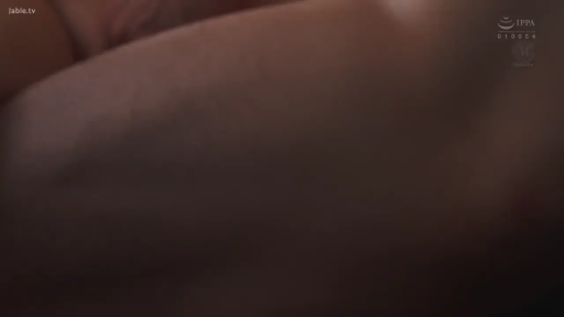 室内 · 裸体 · 皮肤特写 · 无面部