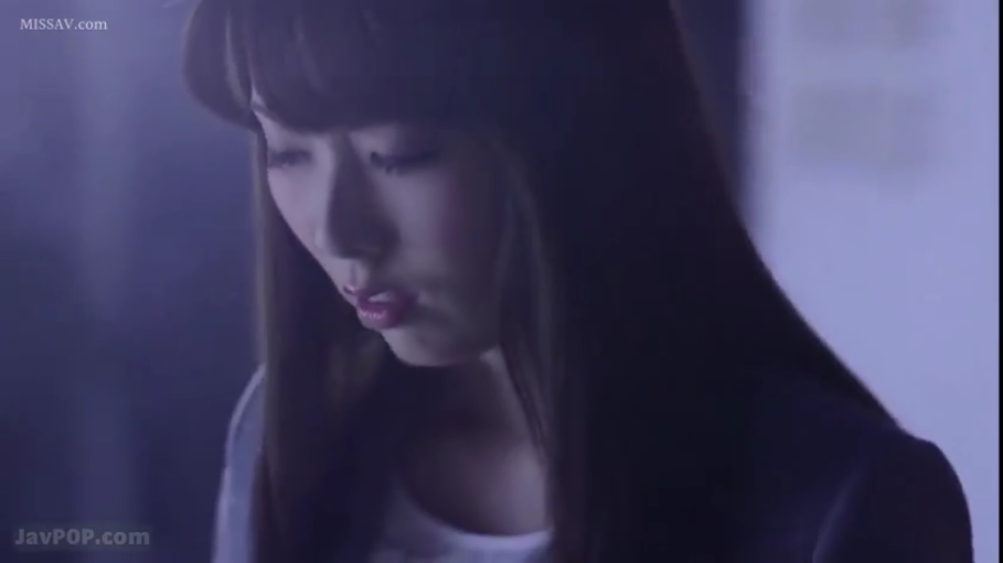 室内 · 脸部特写 · 职业装