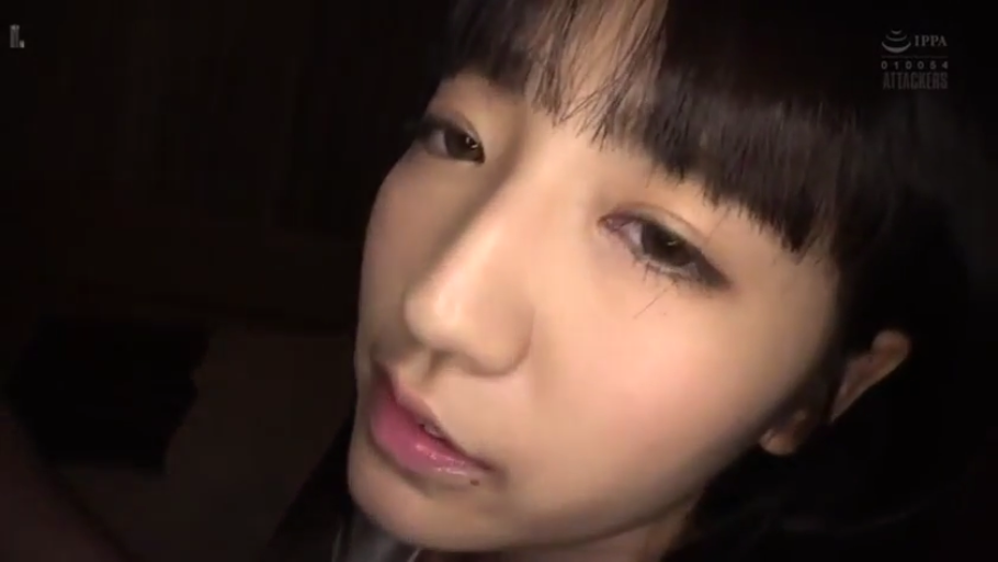 室内 · 脸部特写 · 便服