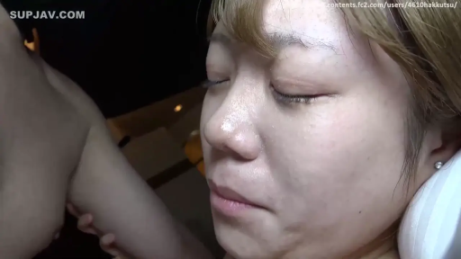 男性的上半身 · 卧室 · 沉浸感 · 裸体 · 性交