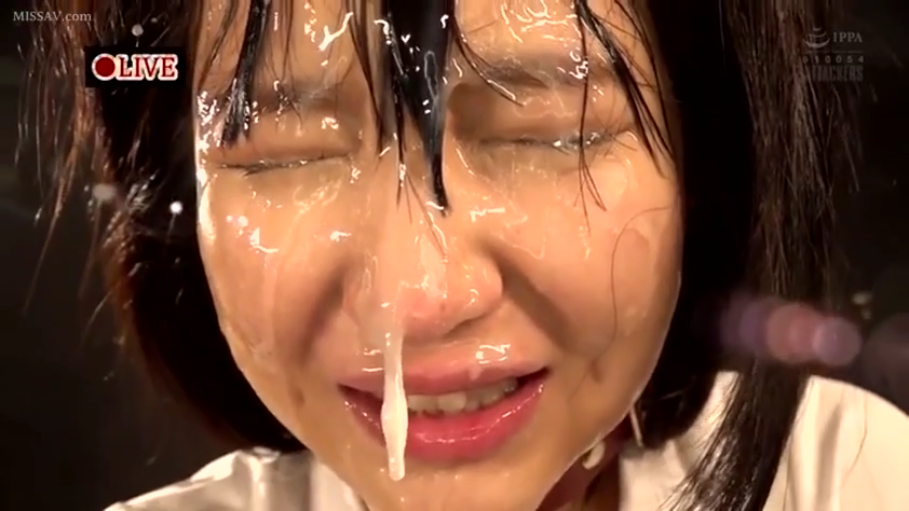 精液流淌特写 · 忍受 · 白色上衣 · 摄影棚 · 满脸精液 · 颜射