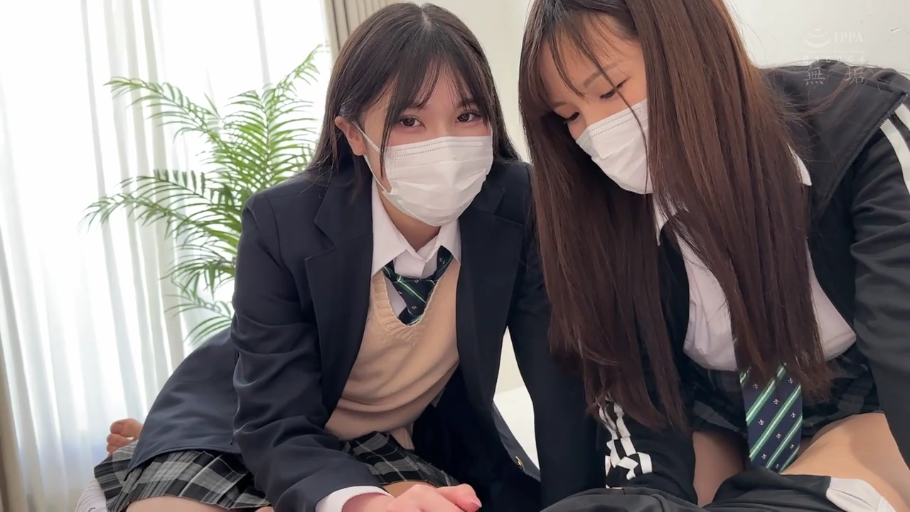寝室 · 注视下方 · スーツジャケット · 人物面部特写 · 领带