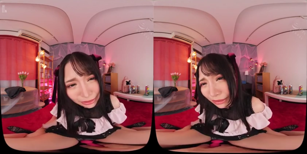 阴部特写 · 卧室 · 渴望 · 女仆装 · VR视角 · 粉色震动棒 · 自慰