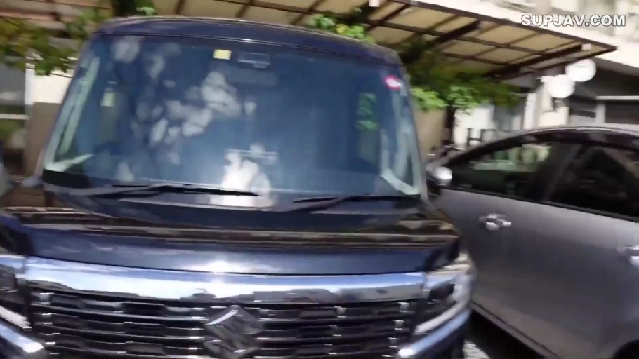 户外 · 街景 · 汽车前部 · 铃木汽车