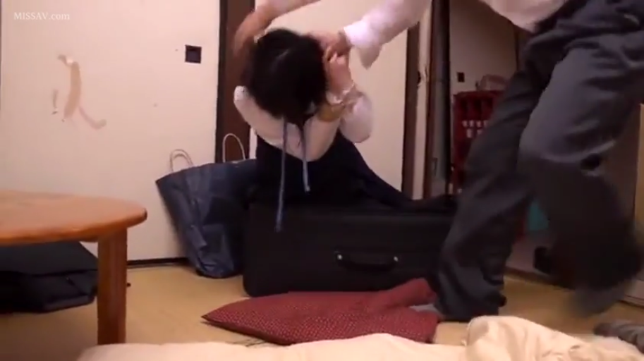 和室 · JK制服 · 蜷缩