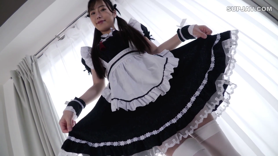 卧室 · 诱惑 · 裙底视角 · 女仆头饰 · 黑白女仆装 · 光线明亮