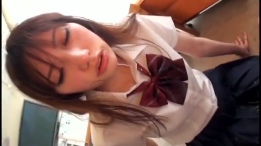 室内 · 俯身 · 特写 · JK制服