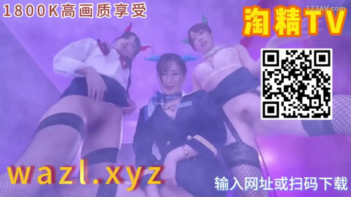 摄影棚 · 诱惑 · 空姐制服 · 全身特写 · 水印文字 · 丝巾