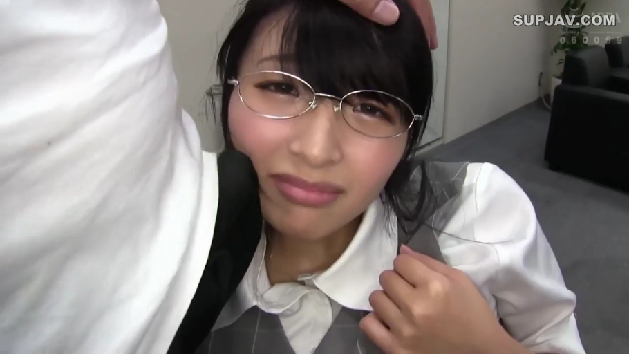 脸部特写 · 办公室 · OL制服