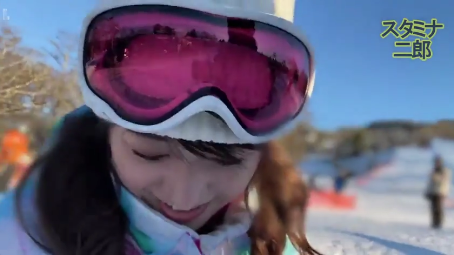 低头 · 脸部特写 · 滑雪服 · 滑雪场