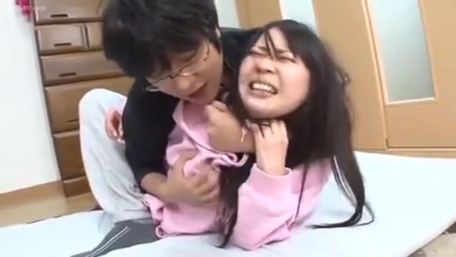 卧室 · 揉乳 · 中景 · 卫衣 · 压制