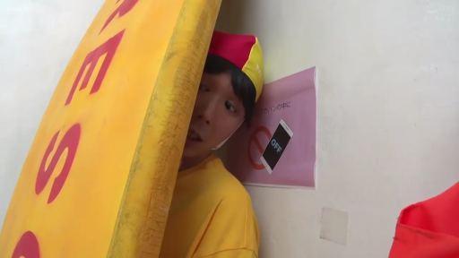 室内 · 脸部特写 · 工作服