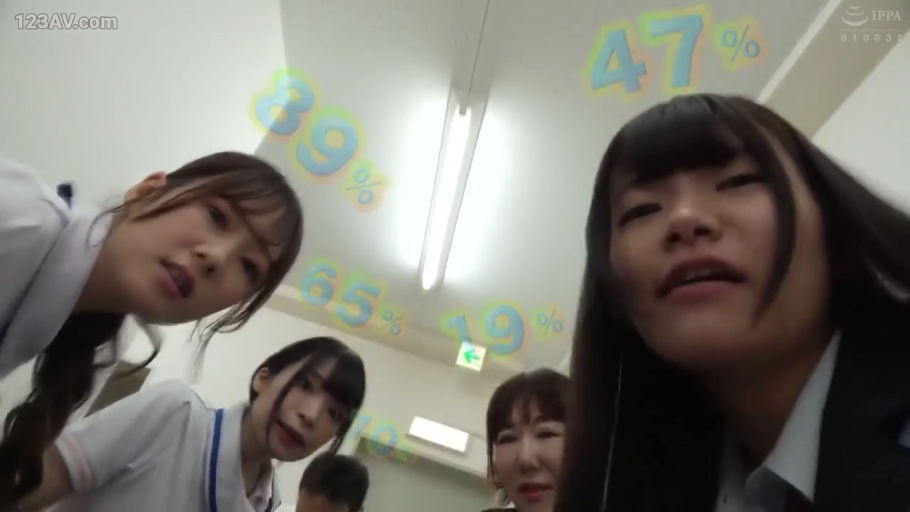 室内 · 制服