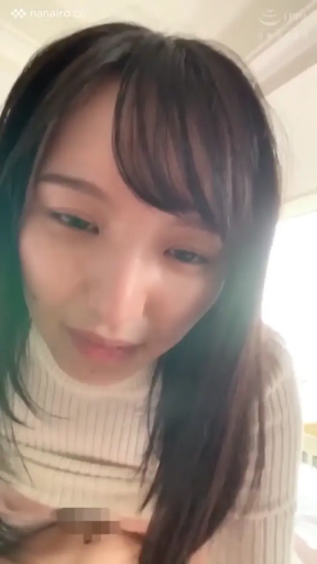 卧室 · 微张嘴 · 口交动态 · 自拍视角 · 白色高领针织衫 · 口交